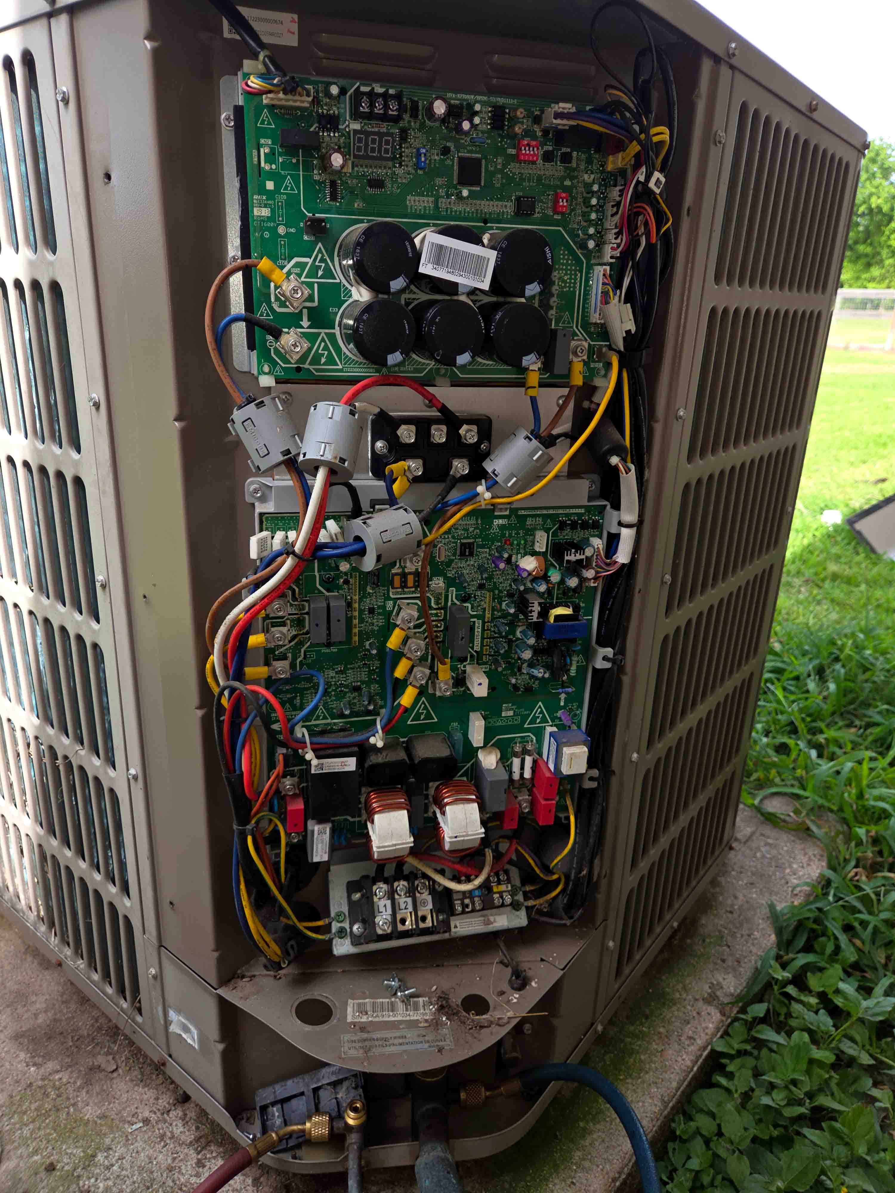 Heat pump installation in Houston showing dual heating and cooling system installation for year-round comfort